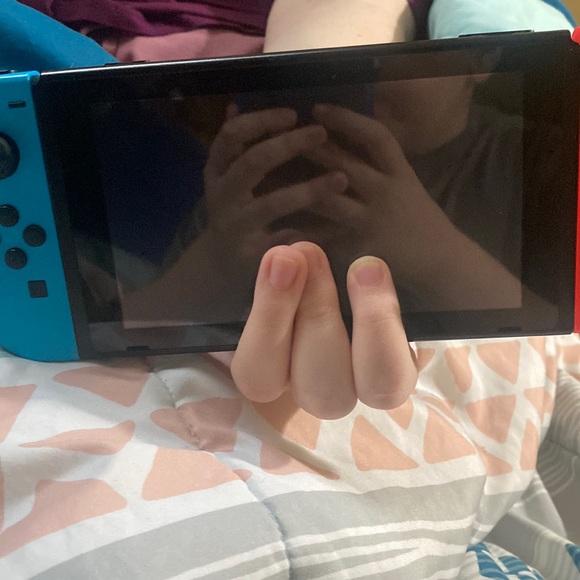 Read blew a switch I do not know the size.